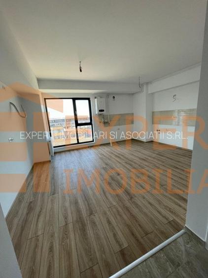 Apartament 3 camere situat in zona CAMPUS - TOMIS NORD - 15