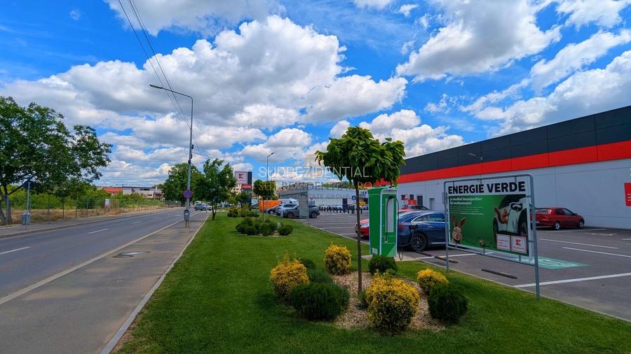 Spatiu comercial 223 mp, vitrina 13 ml, acces dublu, Bd. Metalurgiei - 10