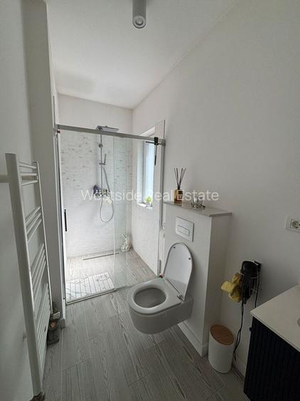 Vila impresionanta de vanzare, zona Lunei - 25