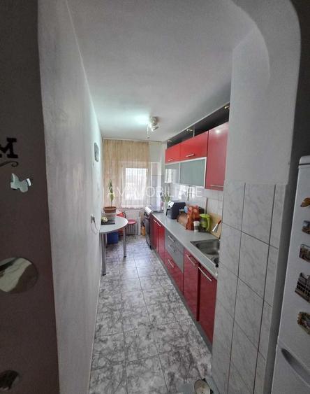 AP. 2 CAMERE VITAN, BUCATARIE INCHISA, BLOC REABILITAT, COMISION 0% - 5