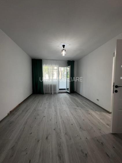 Etaj 2-Tatarasi Dispecer-3 Camere Decomandat-bloc fara risc - 2