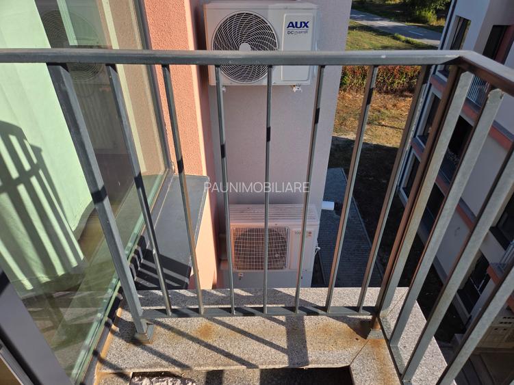 Garsoniera utilata,mobilata ,totul nou ,prima inchiriere ,str Oituz nr 71 - 15