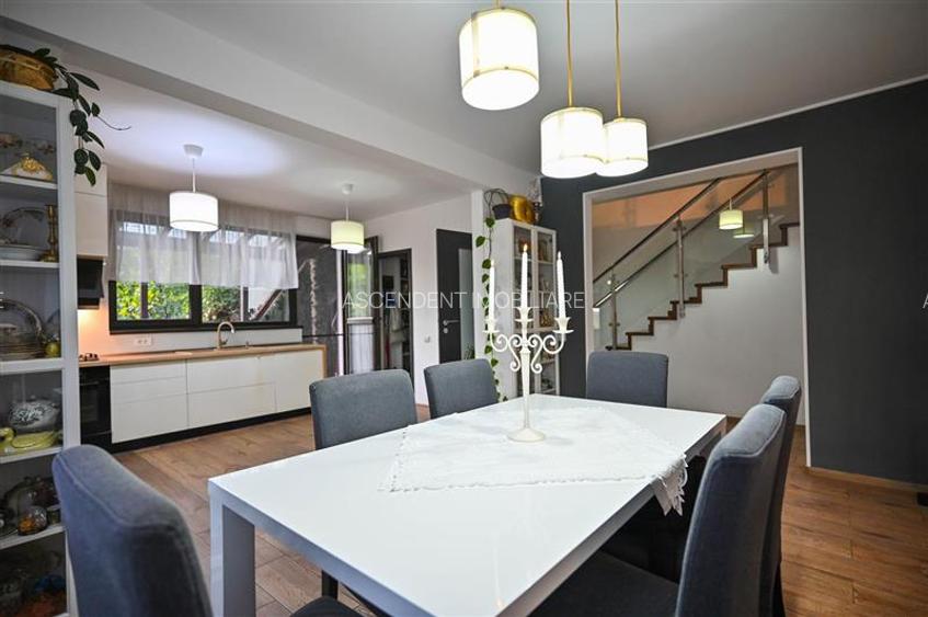 FILM&3D! Resedinta notabila, in pretiosul areal:Drumul Poienii,Centru Istoric Me - 5