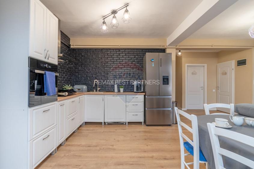 Apartament 3 camere de vanzare Bună Ziua str. Costache Negri Parcare - 5