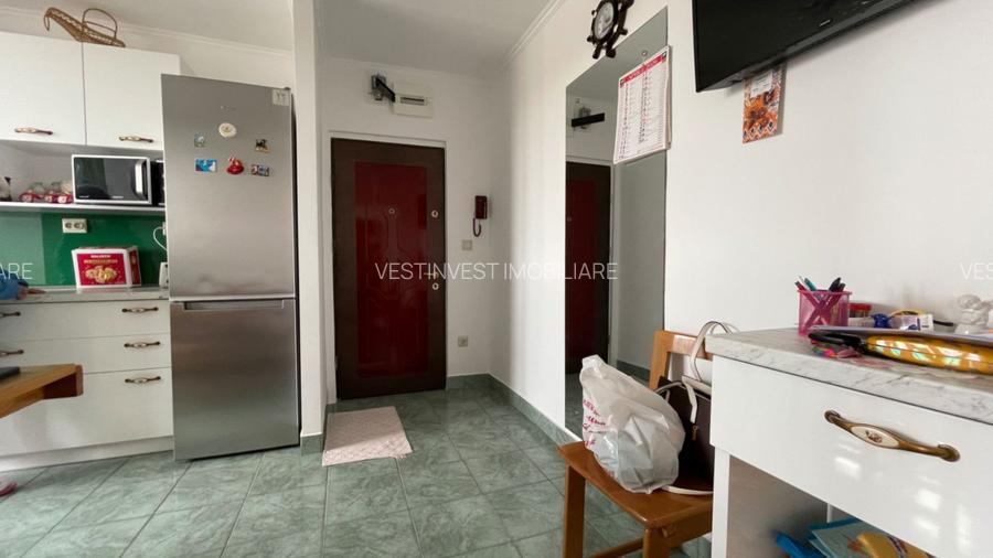 APARTAMENT 3 CAMERE, 2 BAI, NUFARUL, ETAJ INTERMEDIAR - 6