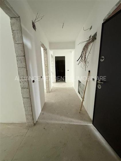 Sector 4 Postalionului Apartament 3 Camere - 4