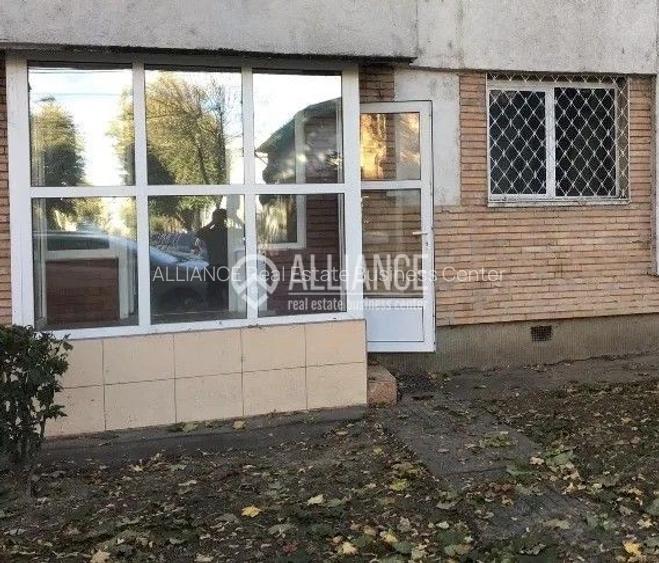 Spatiu comercial  la parter bloc - (COD 10) CAPITOL - 6