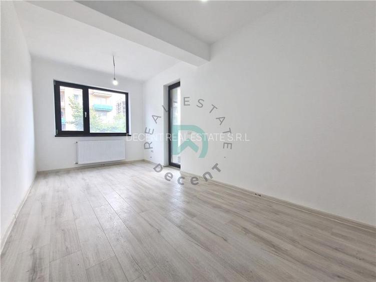 Apartament 3 camere, parcare subteranaCoresi, Tractorul - 21