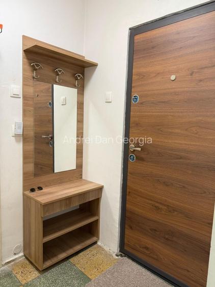 Garsoniera Bd Garii Brasov central - 11