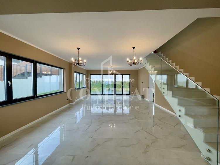 Casa individuală| panoramă | 930 teren | zonă de case și vile - 2