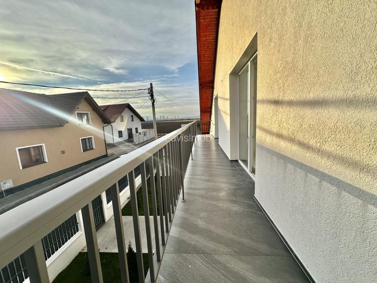 Casă individuală de vanzare  cu garaj și curte proprie – Hălchiu - 26