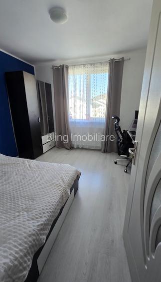 Apartament cu 3 camere, 59 mp, balcon, zona Teilor - 5