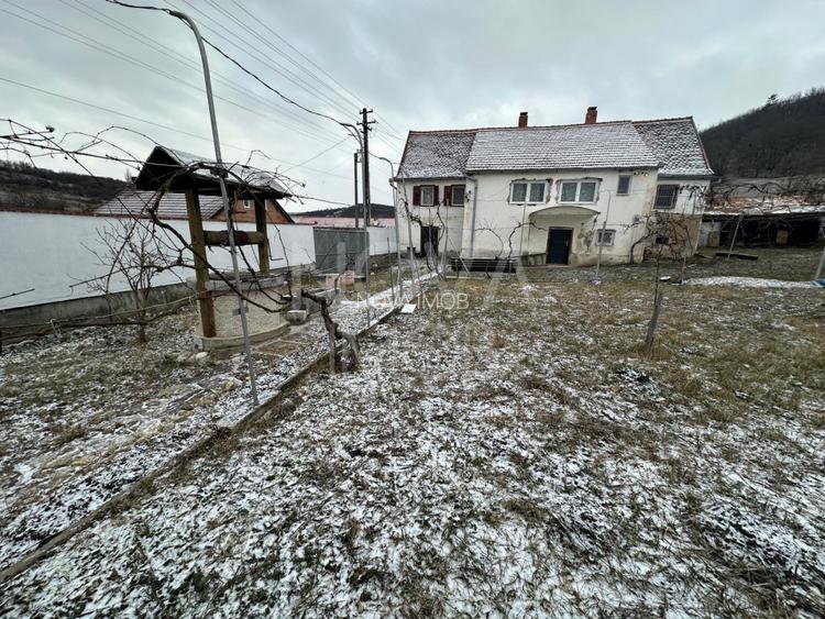 Casa individuala cu teren generos – 8.356 mp – Tichindeal, jud. Sibiu - 2