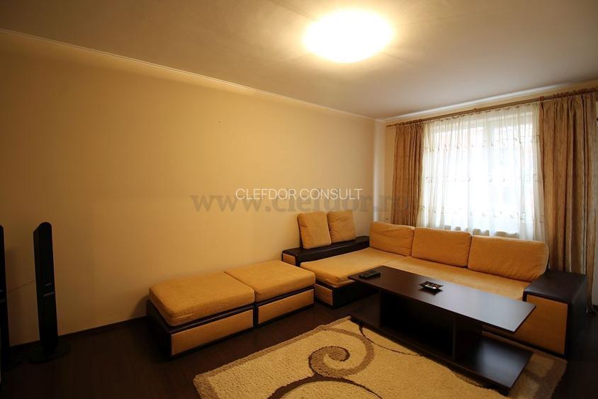 Teiul Doamnei - apartament cu 2 camere renovat 2018 - 2