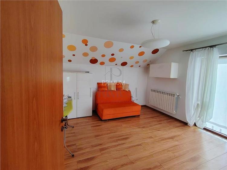 Casa individuala - 6 camere - locatie excelenta - 220 mp utili - garaj - 10