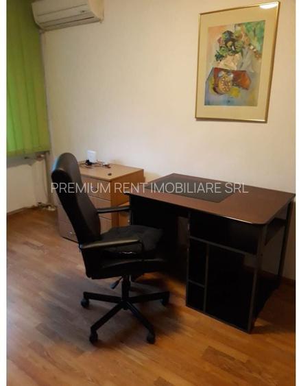 Tineretului, garsoniera, 5 minute metrou, BOILER, bloc mixt,  350 euro - 2