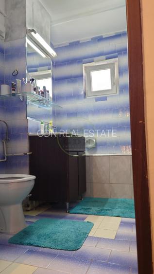 Apartament de vanzare cu trei camere, zona Turnisor. - 16