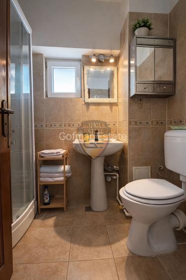 3 camere, Piata Ovidiu, Centrul Vechi, et 3, balcon, 2 bai, centrala gaze, A/C - 9