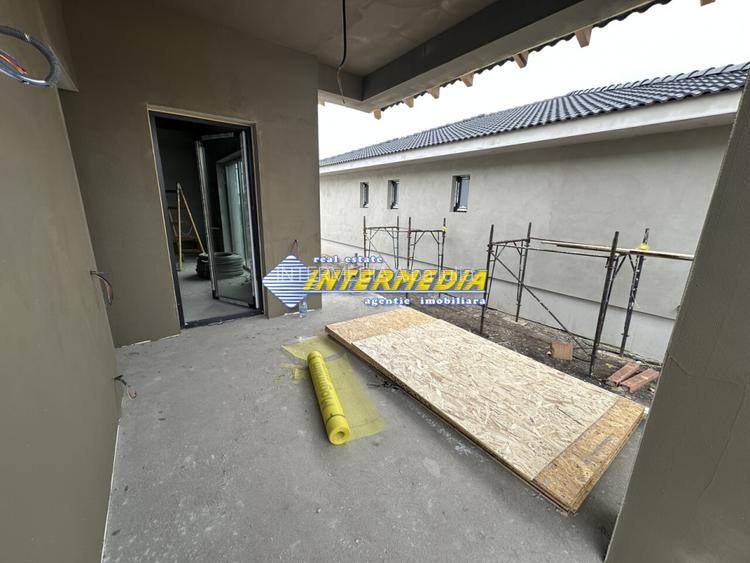 Vanzare Casa Noua 4 camere 2 Bai Terasa 120 mp cu 425 mp Teren Finisata la cheie - 7