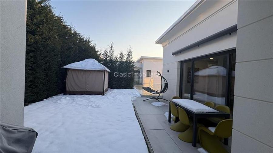 Vanzare casa individuala 5 camere finisaje de LUX in Borhanci - 14