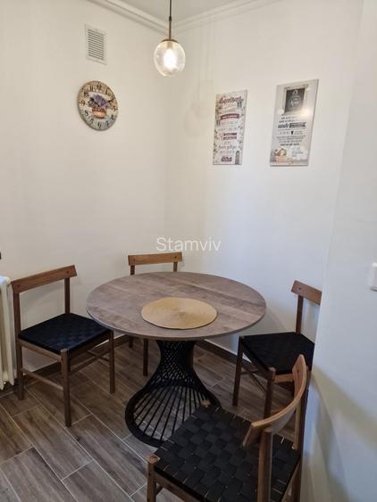 Apartament cu  3 camere si garaj de vanzare in zona Drumul Taberei - 9