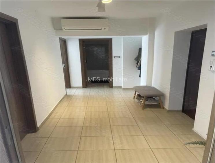 2 CAMERE, DECOMANDAT, AMENAJAT, MOBILAT SI UTILAT, DOROBANTILOR! - 9