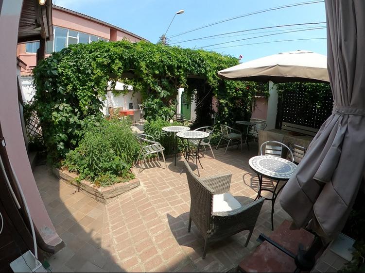 Vila Pensiune Apart Hotel Vanzare/Inchiriere Central str.Mihai Eminescu  - 12
