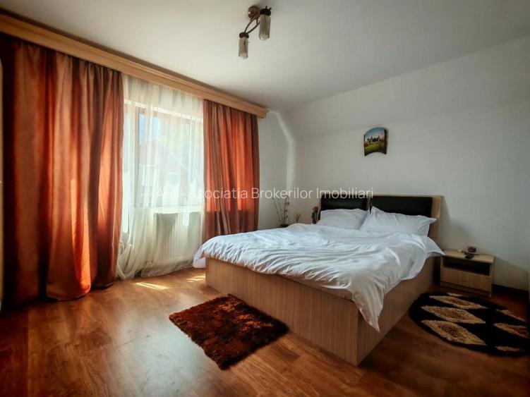 Busteni Kalinderu Vila 5 dormitoare supr 250mp - 25