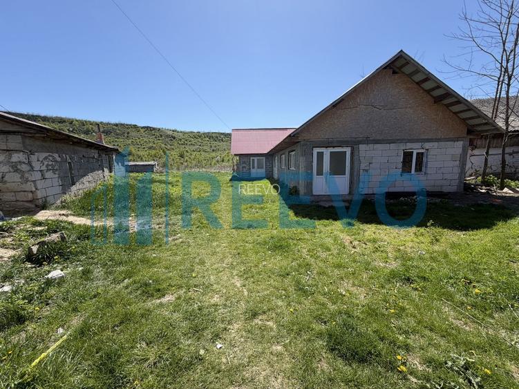 Casă Sat. Drăgești, Comuna Dămienști - 22