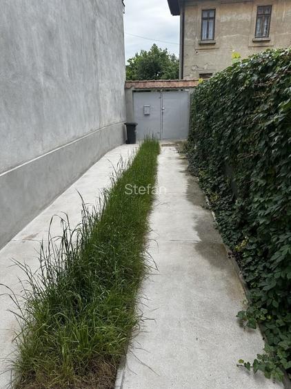 Casa singur curte de inchiriat, renovata, aer conditionat, centrala cu pivnita 2 - 4