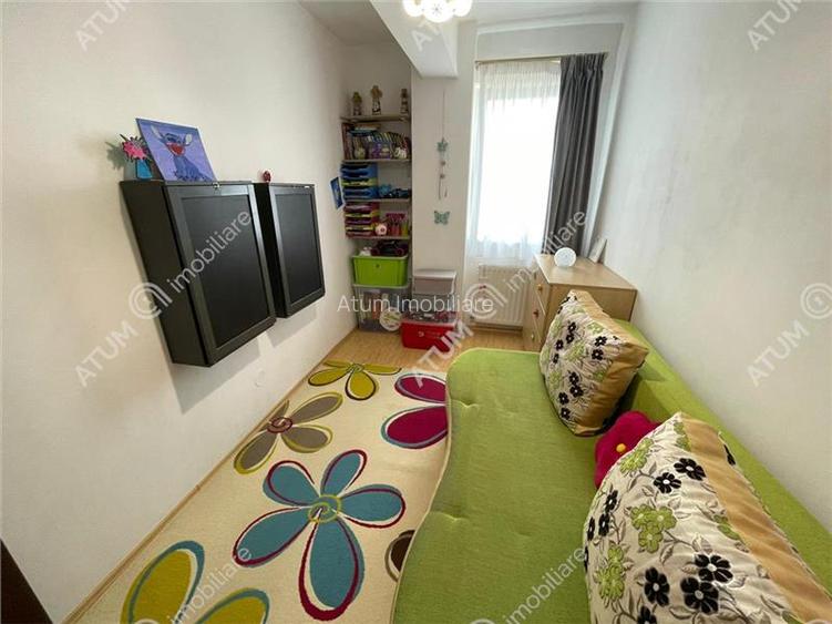 Apartament 3 camere decomandate balcon loc parcare zona Turnisor Sibiu - 5