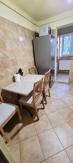 Apartament 3 Camere Dristor cu Centrala Proprie - 3