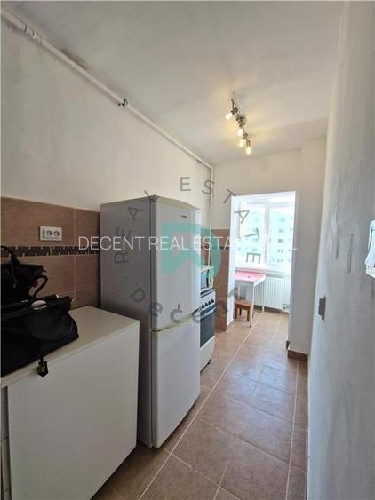 Garsoniera decomandata, renovata, Astra - 5