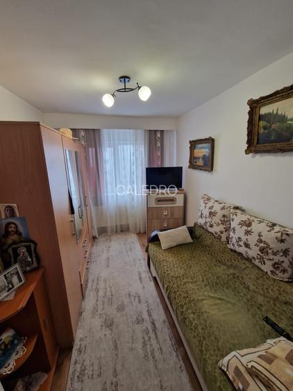 Apartament 3 camere  decomandat in Manastur - 2