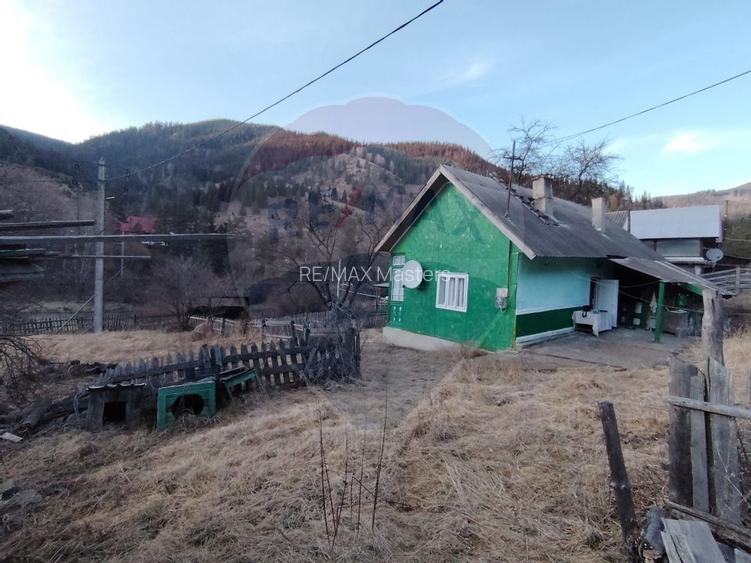 Casă / Vilă cu 2 camere de vânzare - 4