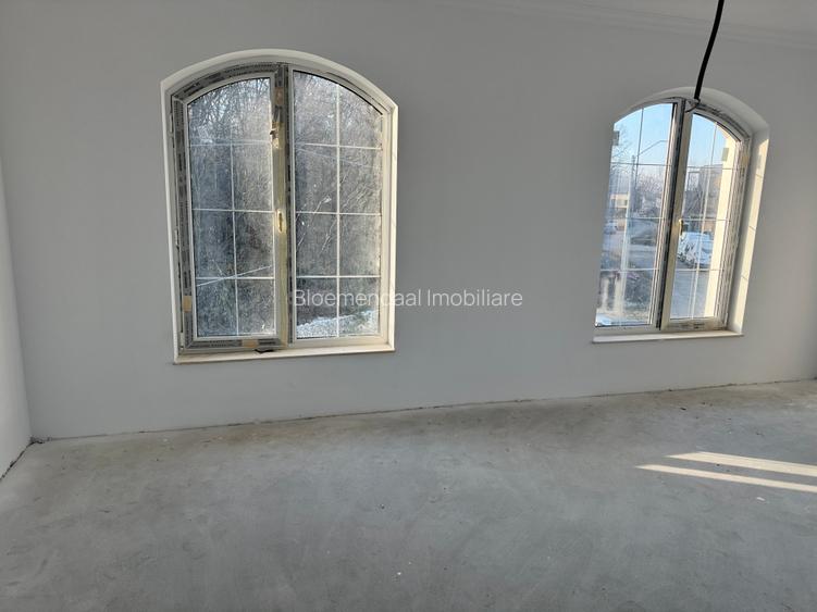 Tunari Central 5 camere  cu ieșire in  pădure - 12