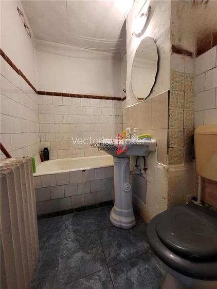 LOCATIE EXCELENTA / 4 CAMERE DECOMANDAT - 8