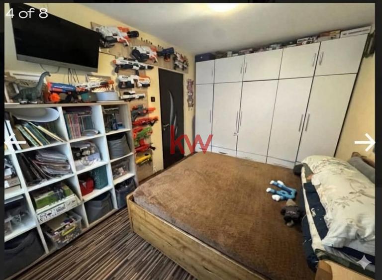 Apartament cu 2 camere semidecomandate in Pod de Piatra, et.1