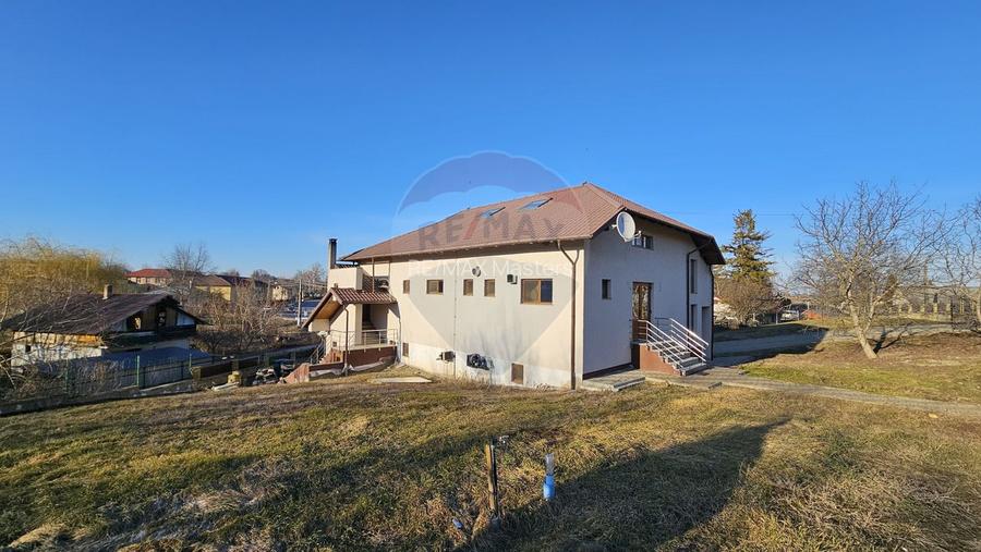 Complex comercial-cofetărie, patiserie pitzerie- Udești, Suceava - 41