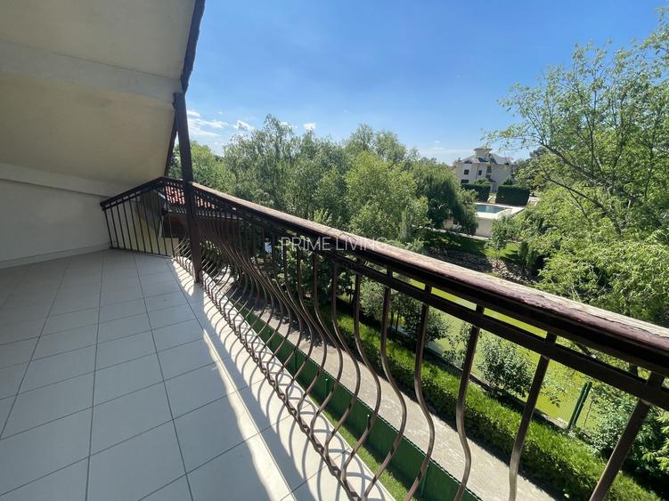VILA CU 5 DORMITOARE IN COMPLEX REZIDENTIAL - 23