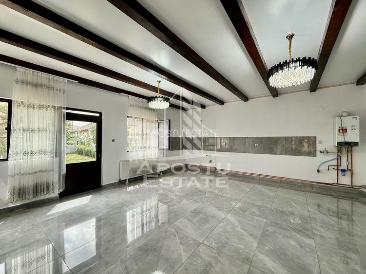 Casa individuala pe 2 fronturi stradale, renovata complet, zona Plopi - 5