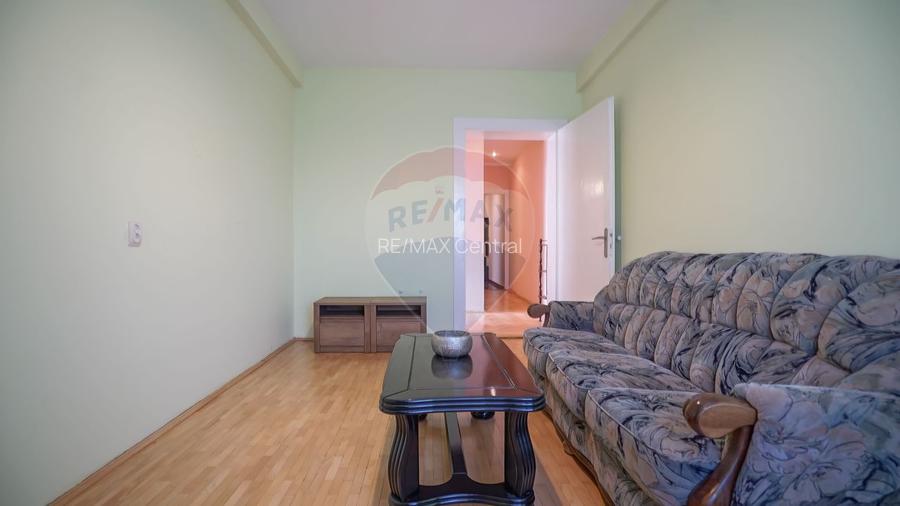 Apartament cu 3 camere de închiriat zona centrala Maior Cranta - 11