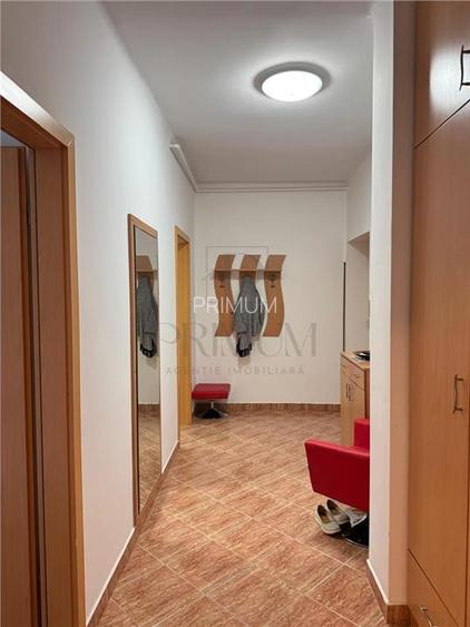 Medicina - 2 Camere - Etaj 2 - Centrala proprie - Renovat complet - 11