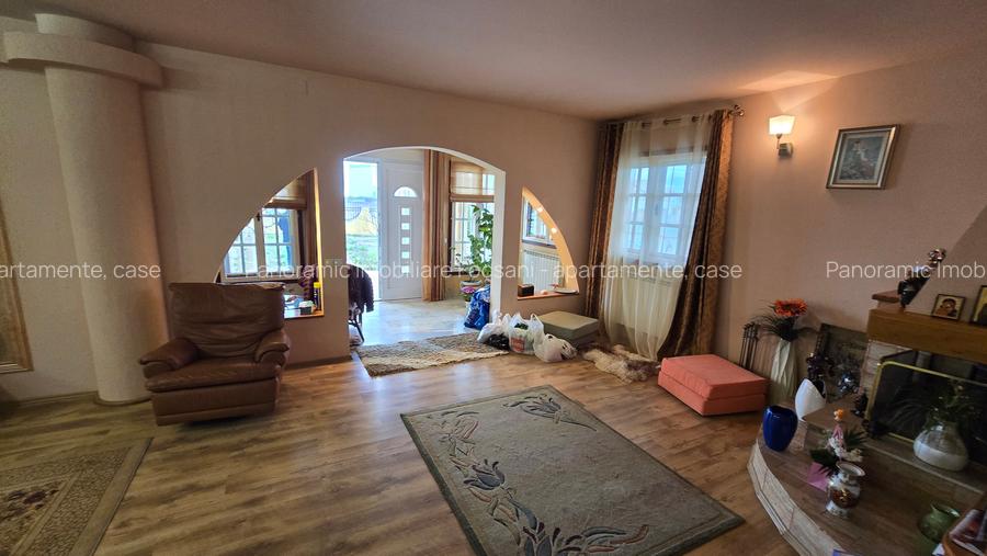 Vila de vanzare Petresti Crang - 25