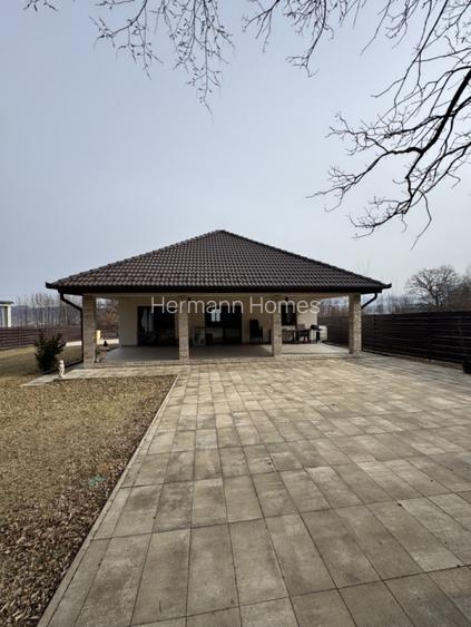 Casa de vanzare - individuala - 700 mp teren - Selimbar  - 7