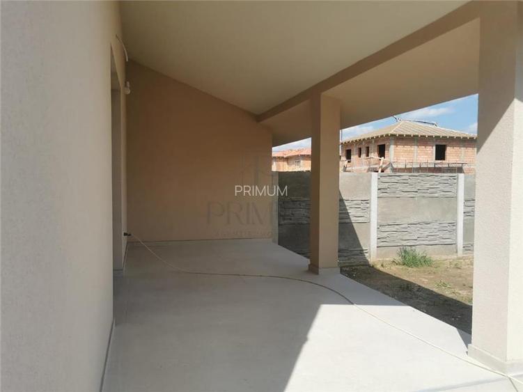 Duplex superb - zona foarte buna - toate utilitatile - 5