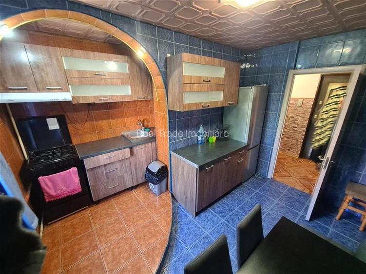 Apartament 3 camere, 2 bai, 2 balcoane, 83 mp. etajul 1, Zona Noua - 11