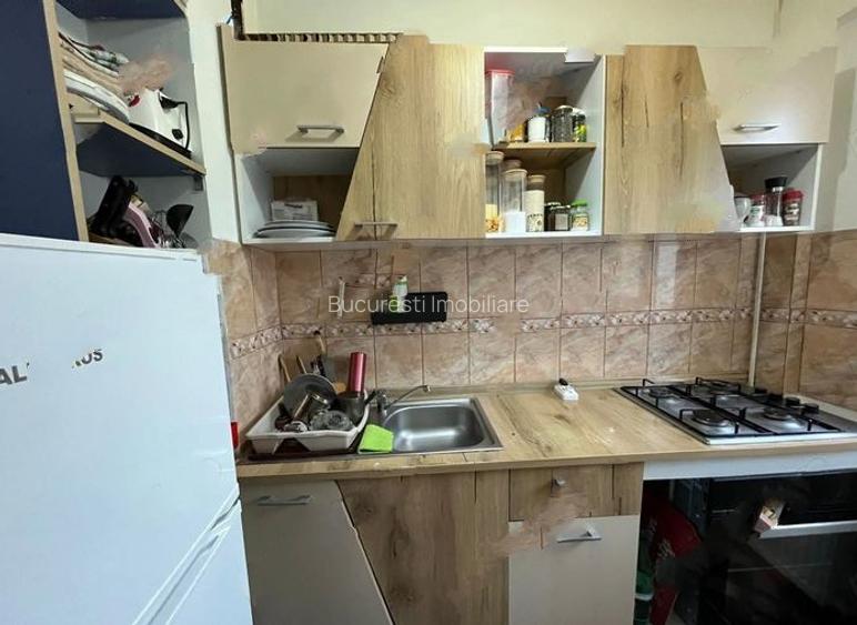 Garsoniera,Titan,Piata Minis,bl.1978,reabilitat,et.2/10,Amenajata,mobilata,Liber - 2