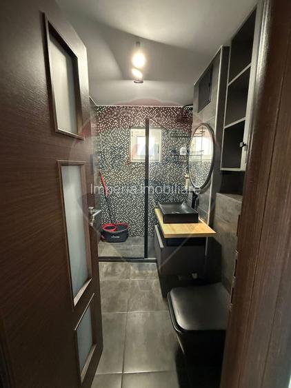 de inchiriat 3 camere, 70 mp, ultrafinisat, 3/4, centrala - 3