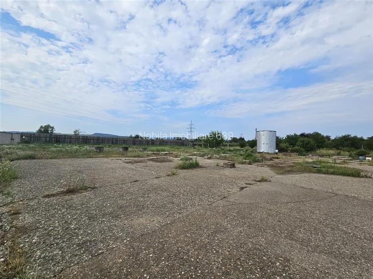 TEREN DE VANZARE INTRAVILAN IN ZONA INDUSTRIALA 10000 mp Onesti - 3